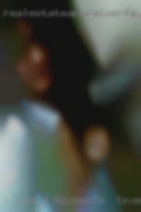 I love a housewife in Texarkana hotwife scenarios.